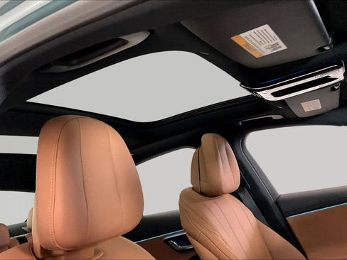 New 2026 Mercedes-Benz E 350 4MATIC Sedan image 12