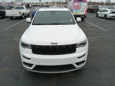 Used 2018 Jeep Grand Cherokee High Altitude image 2