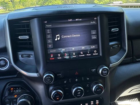 Used 2019 RAM 1500 Big Horn AWD/4WD image 26