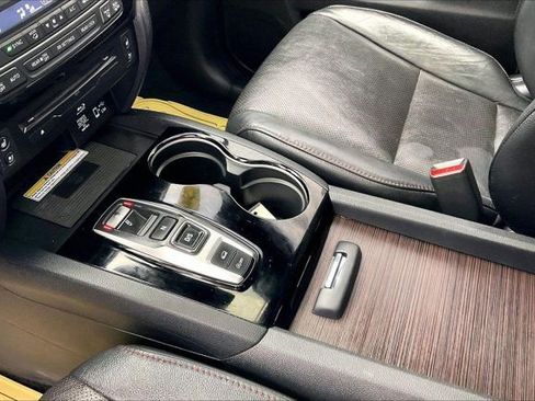 Used 2020 Honda Pilot Black Edition image 17