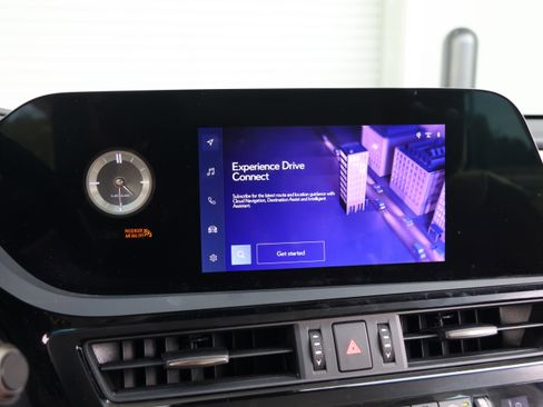 Used 2023 Lexus ES 350 w/ Premium Package image 22