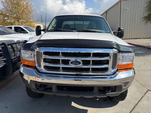 Used 1999 Ford F250 Lariat image 21
