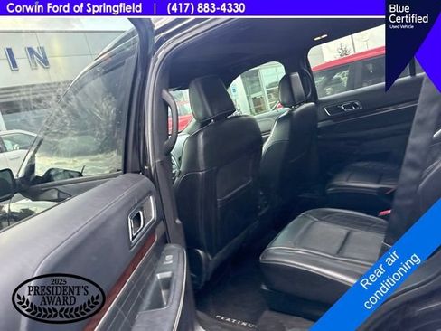 Used 2019 Ford Explorer Platinum AWD/4WD image 13