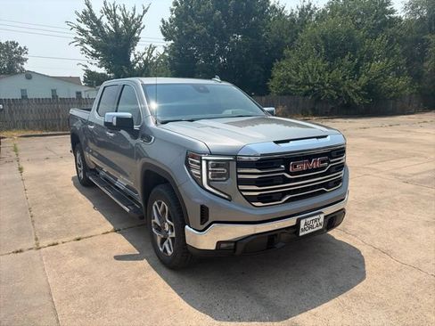 New 2026 GMC Sierra 1500 SLT w/ SLT Premium Package AWD/4WD image 8
