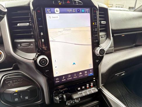 Used 2025 RAM 3500 Big Horn AWD/4WD image 23