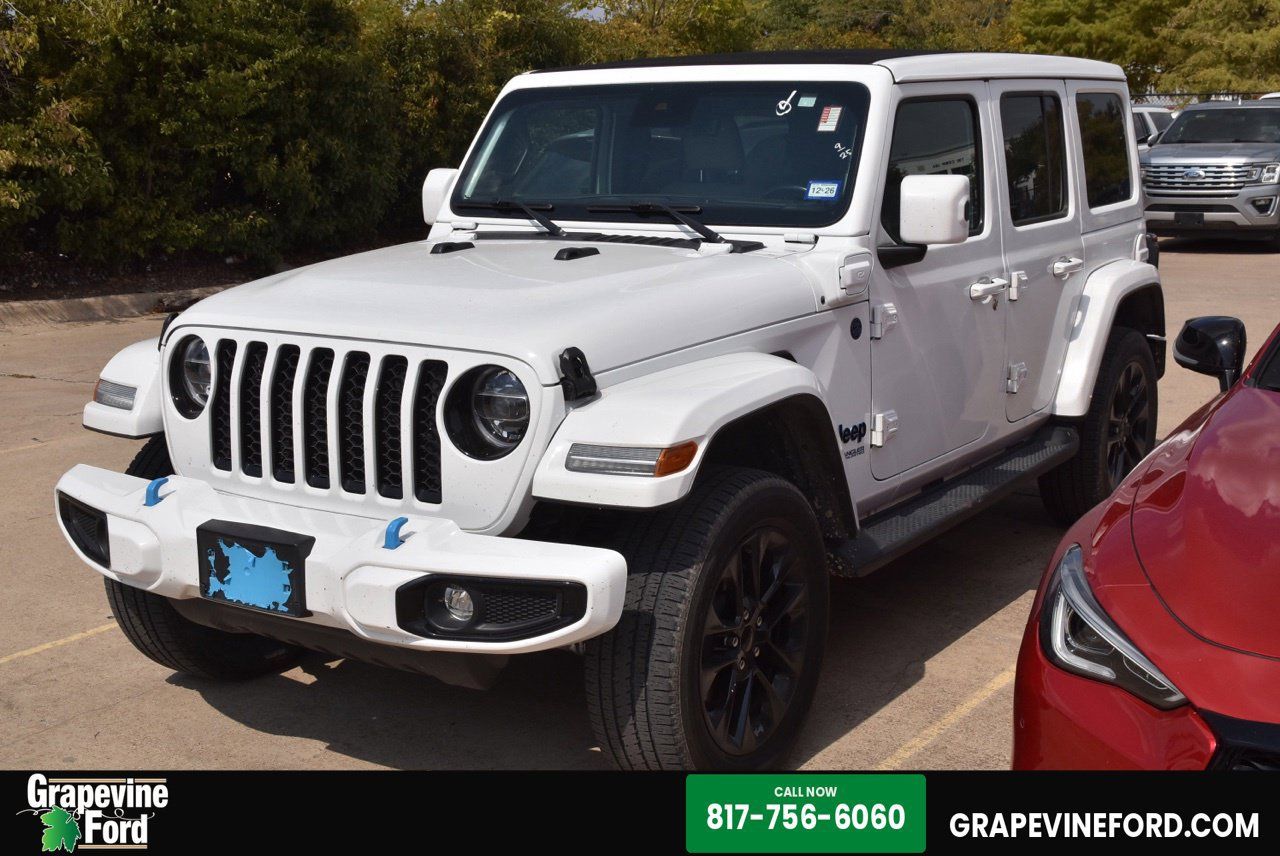 Used 2021 Jeep Wrangler Unlimited Sahara AWD/4WD image 1
