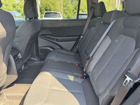 Used 2026 Jeep Cherokee Laredo AWD/4WD image 14