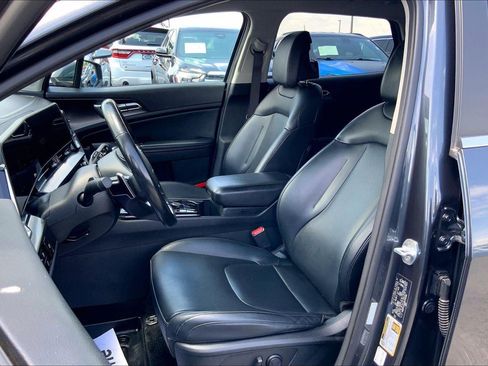 Used 2023 Kia Sportage EX AWD/4WD image 21