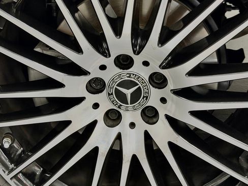 Used 2026 Mercedes-Benz GLC 300 image 18