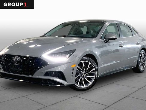 Used 2023 Hyundai Sonata Limited FWD image 1