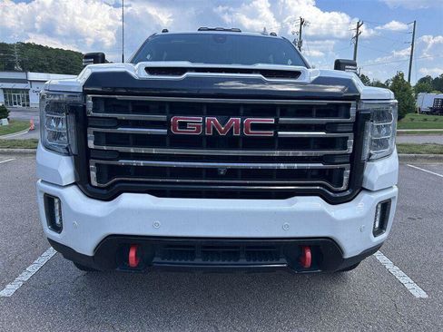 Used 2020 GMC Sierra 2500 AT4 w/ AT4 Premium Package AWD/4WD image 1