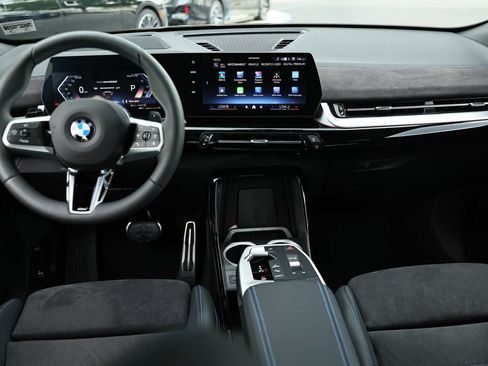 New 2026 BMW X2 xDrive28i w/ Technology Package AWD/4WD image 27