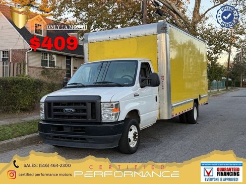 Used 2024 Ford E-350 and Econoline 350 Super Duty w/ Driver's Safety Package image 1