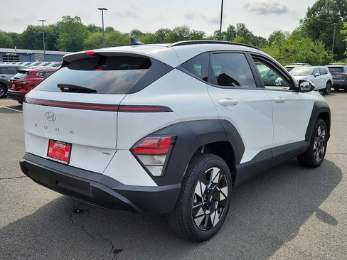 Used 2024 Hyundai Kona SEL AWD/4WD image 4