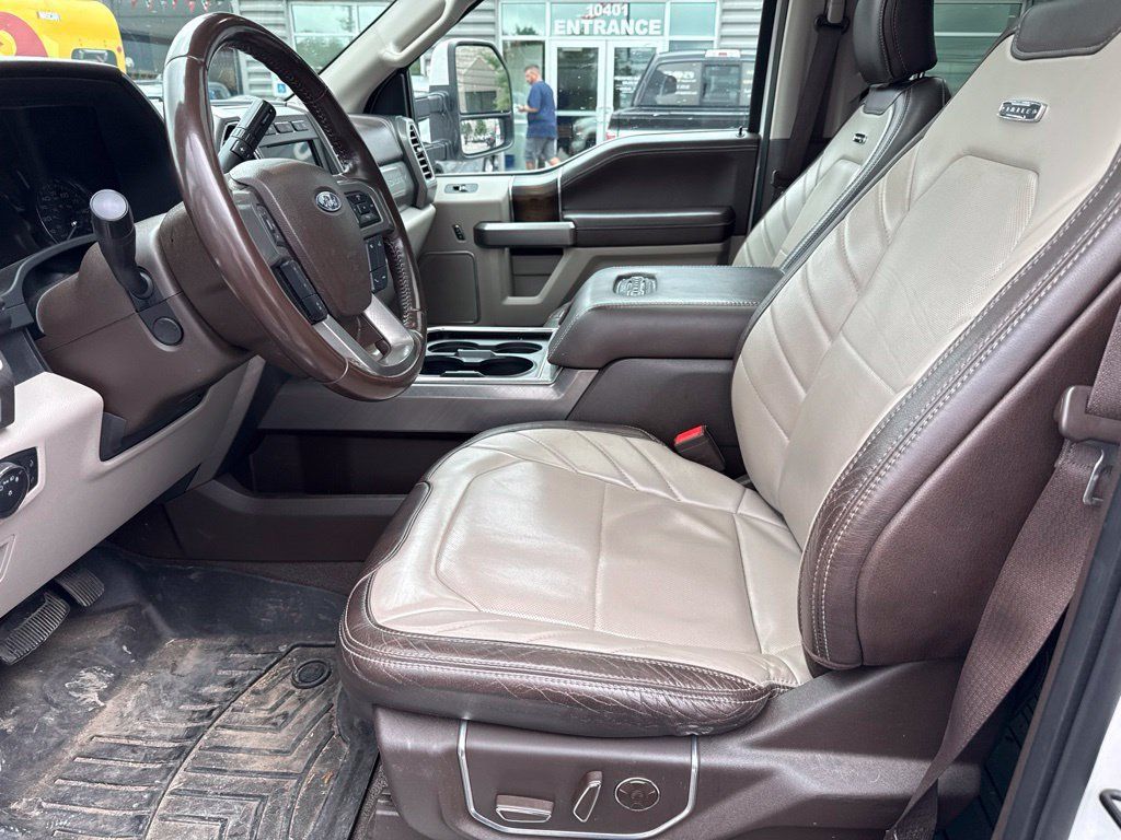 Used 2018 Ford F350 Limited w/ FX4 Off-Road Package AWD/4WD image 9