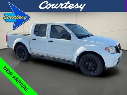 Used 2020 Nissan Frontier SV w/ Midnight Edition Floor Mats