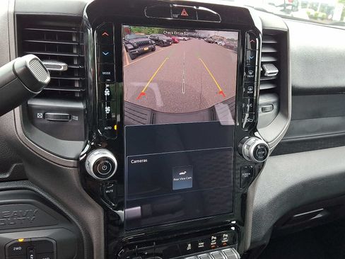 New 2026 RAM 2500 Tradesman AWD/4WD image 13