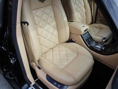 Used 2003 Bentley Arnage T image 17
