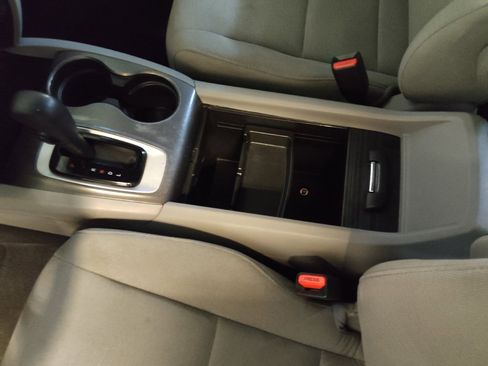 Used 2017 Honda Pilot LX image 26