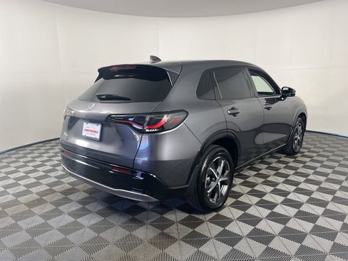Certified 2025 Honda HR-V EX-L image 5