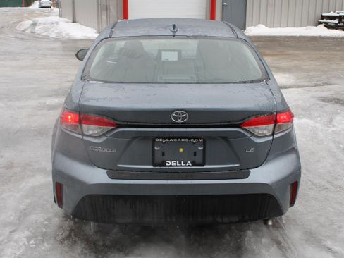 Used 2025 Toyota Corolla LE image 6