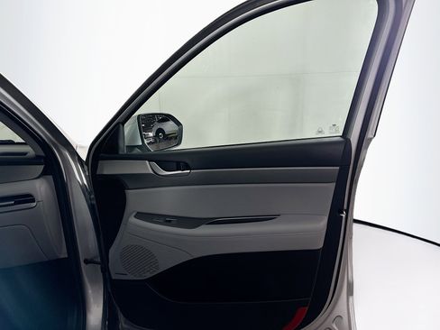 Used 2024 Hyundai Palisade SEL w/ Premium Package image 36