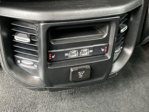 Used 2023 RAM 1500 Laramie AWD/4WD image 36