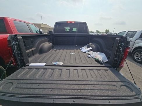 Used 2026 RAM 2500 Big Horn AWD/4WD image 16