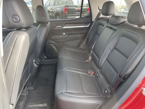 New 2026 GMC Terrain Denali w/ LPO, Black Badging Package image 23