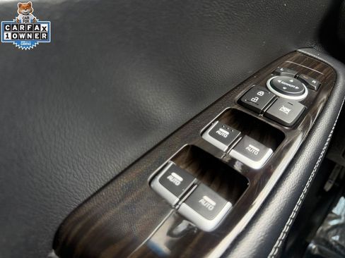Used 2020 Kia Sorento LX AWD/4WD image 28