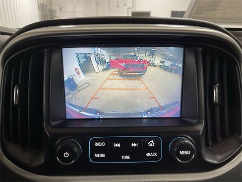 Used 2017 GMC Canyon SLE w/ SLE Convenience Package image 26