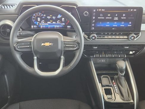 Used 2026 Chevrolet Colorado LT RWD image 26