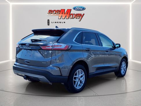 Used 2024 Ford Edge SEL w/ Convenience Package AWD/4WD image 4
