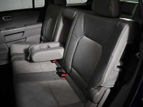 Used 2011 Honda Pilot LX image 24