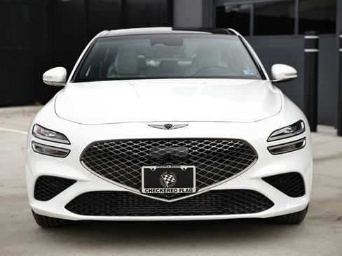 Used 2025 Genesis G70 3.3T Advanced image 13