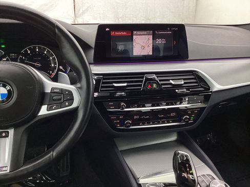 Used 2019 BMW 540i xDrive w/ M Sport Package AWD/4WD image 35