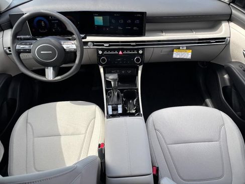 Used 2026 Hyundai Tucson SEL AWD/4WD image 6