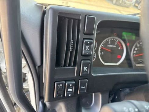 New 2025 Chevrolet Low Cab Forward 6500XD RWD image 21