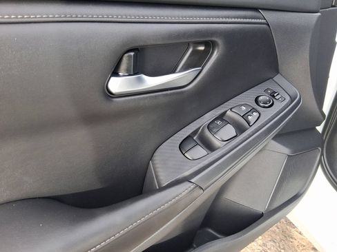 Used 2021 Nissan Sentra SV FWD image 9
