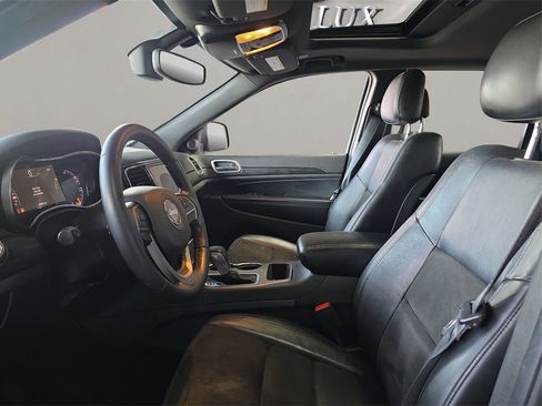 Used 2020 Jeep Grand Cherokee Altitude image 9