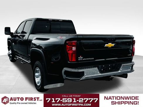 Used 2022 Chevrolet Silverado 3500 LTZ w/ LTZ Texas Edition image 5