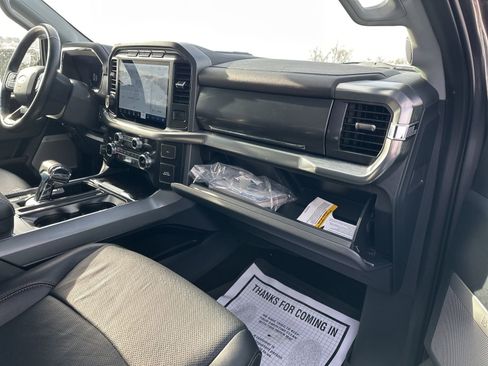 Used 2022 Ford F150 Lariat image 22