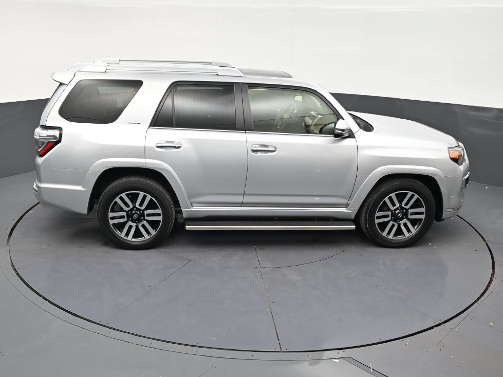 Used 2023 Toyota 4Runner Limited RWD image 17