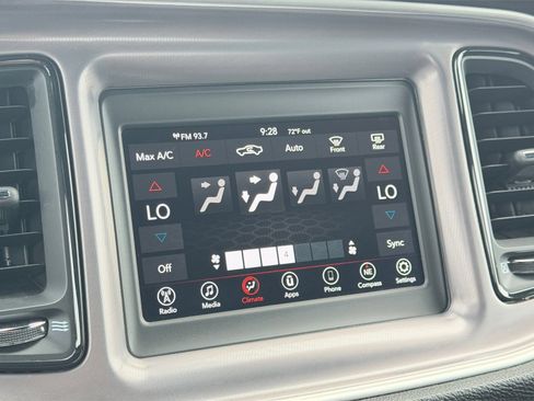 Used 2022 Dodge Challenger R/T RWD image 30