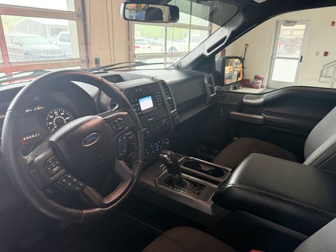 Used 2016 Ford F150 XLT w/ Equipment Group 301A Mid AWD/4WD image 10