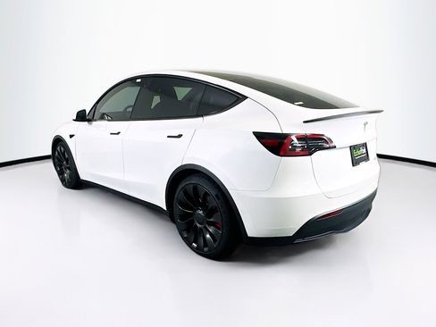 Used 2022 Tesla Model Y Performance image 5