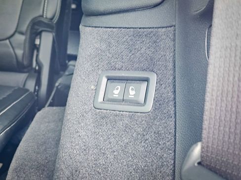 Certified 2024 Jeep Grand Cherokee L Overland w/ Advanced Protech Group III image 42