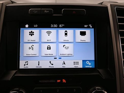 Used 2016 Ford F150 Lariat AWD/4WD image 38
