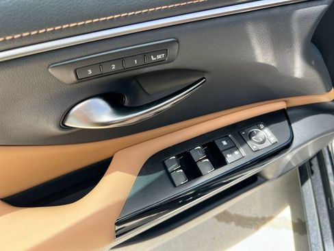 Certified 2024 Lexus ES 350 w/ Premium Package FWD image 11