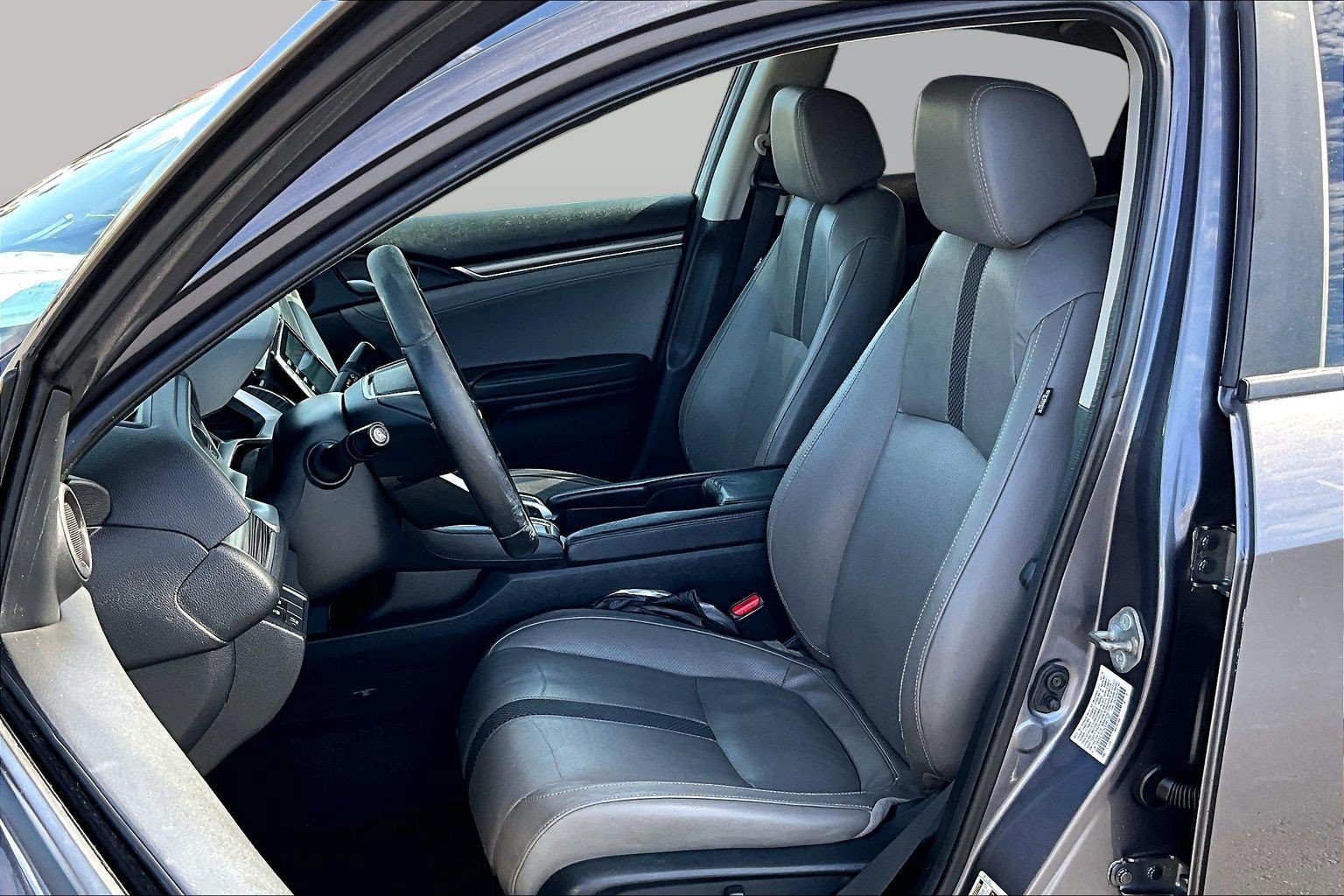 Used 2020 Honda Civic EX-L image 25